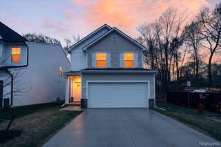 115 Parsons Lane, Saline, MI 48176