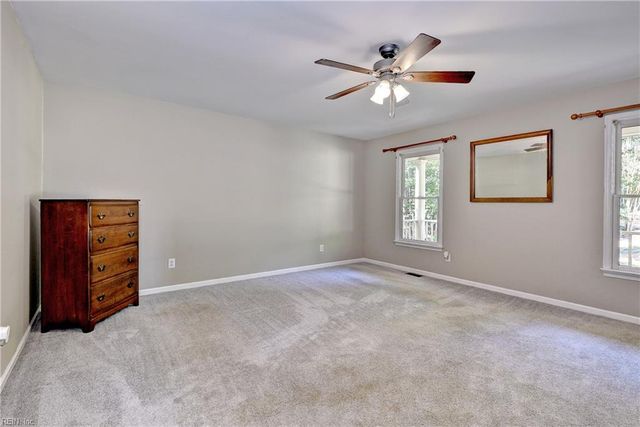 217 Riverview Plantation DR, Williamsburg, VA 23188