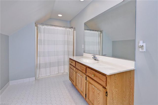 217 Riverview Plantation DR, Williamsburg, VA 23188