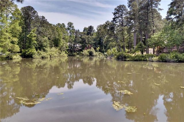 217 Riverview Plantation DR, Williamsburg, VA 23188