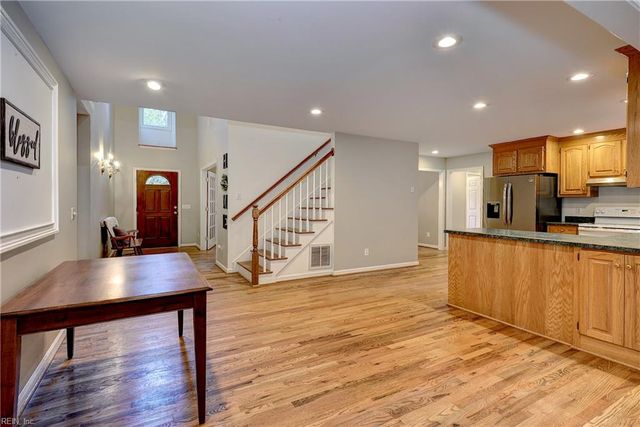 217 Riverview Plantation DR, Williamsburg, VA 23188