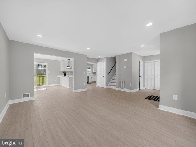 5300 BROADWATER ST, Temple Hills, MD 20748