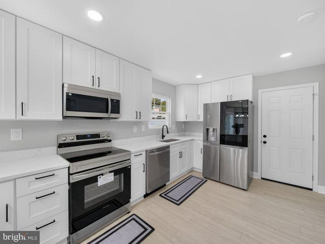 5300 BROADWATER ST, Temple Hills, MD 20748