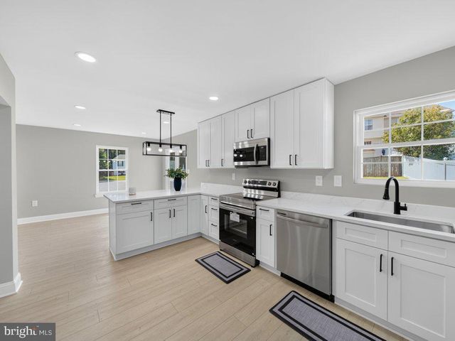 5300 BROADWATER ST, Temple Hills, MD 20748