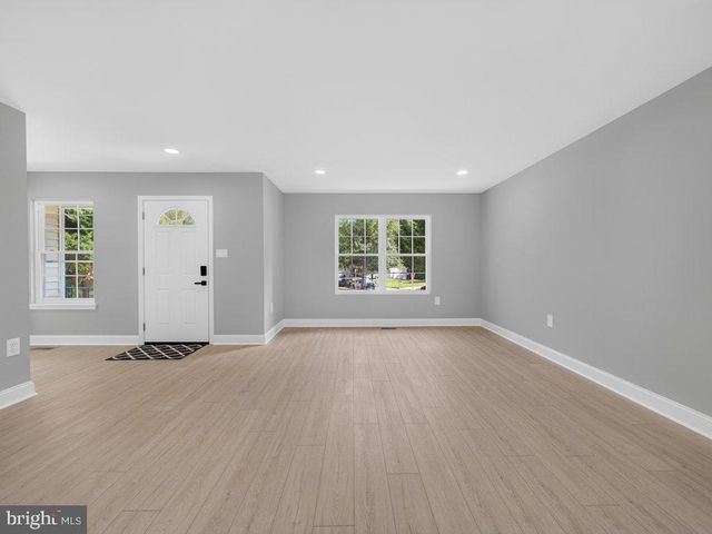 5300 BROADWATER ST, Temple Hills, MD 20748