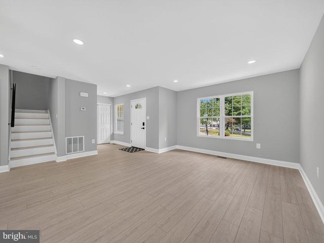 5300 BROADWATER ST, Temple Hills, MD 20748