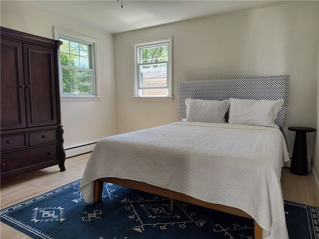 10 Reardon Drive, Middletown, RI 02842