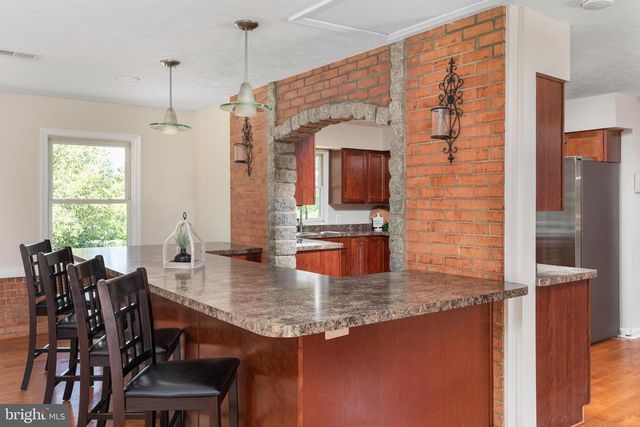 1116 MAURERTOWN MILL RD, Maurertown, VA 22644