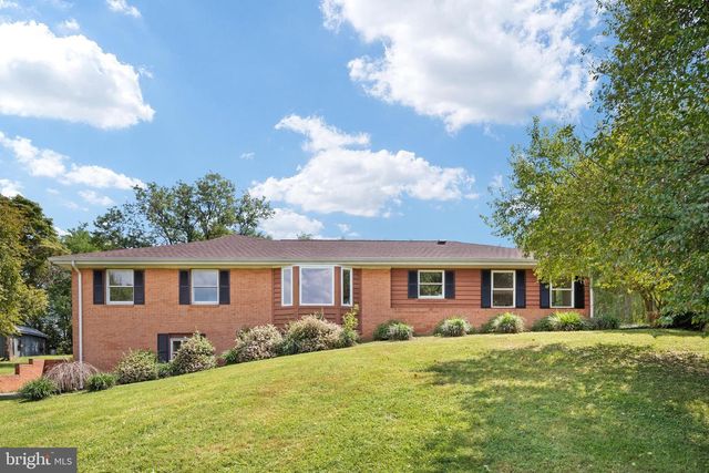 1116 MAURERTOWN MILL RD, Maurertown, VA 22644