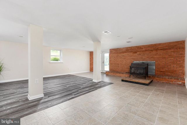 1116 MAURERTOWN MILL RD, Maurertown, VA 22644