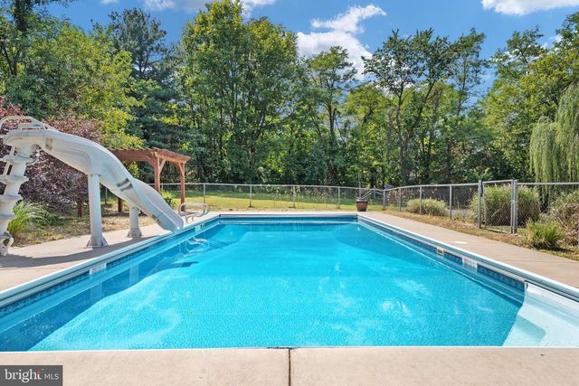 1116 MAURERTOWN MILL RD, Maurertown, VA 22644