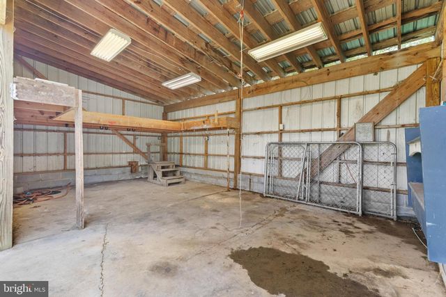 1116 MAURERTOWN MILL RD, Maurertown, VA 22644