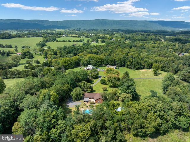 1116 MAURERTOWN MILL RD, Maurertown, VA 22644