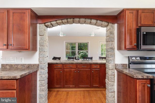 1116 MAURERTOWN MILL RD, Maurertown, VA 22644