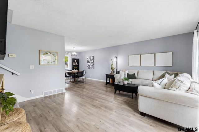 12063 Locust Street, Omaha, NE 68164