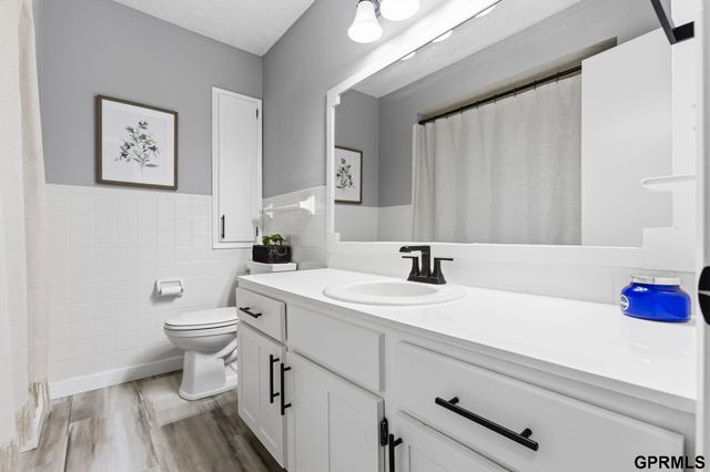 12063 Locust Street, Omaha, NE 68164