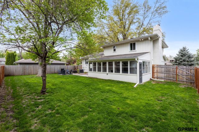 12063 Locust Street, Omaha, NE 68164