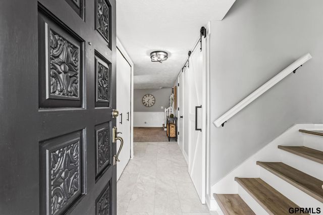 12063 Locust Street, Omaha, NE 68164