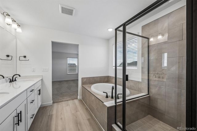3731 N Hayleyville Street, Aurora, CO 80019