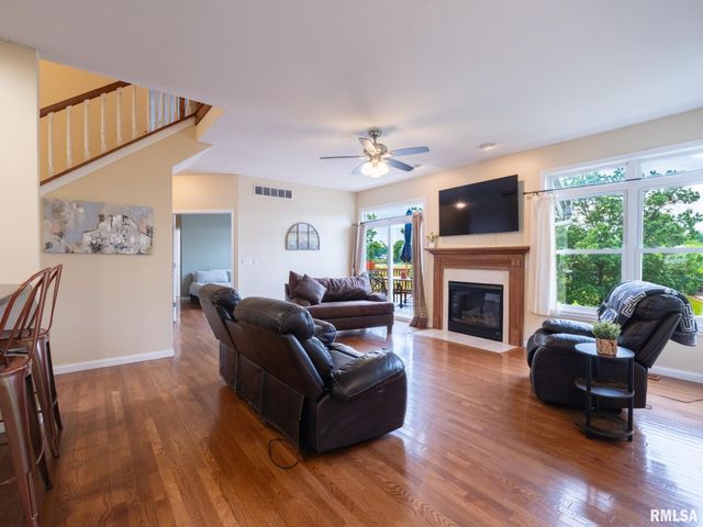 4906 S SIR LIONEL Court, Mapleton, IL 61547