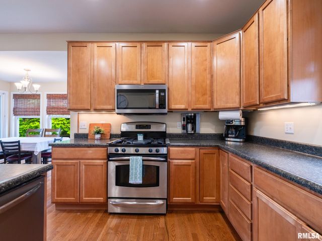 4906 S SIR LIONEL Court, Mapleton, IL 61547