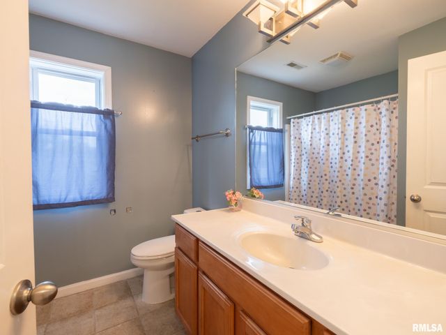 4906 S SIR LIONEL Court, Mapleton, IL 61547