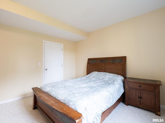 4906 S SIR LIONEL Court, Mapleton, IL 61547
