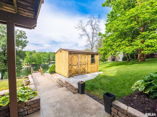 4906 S SIR LIONEL Court, Mapleton, IL 61547