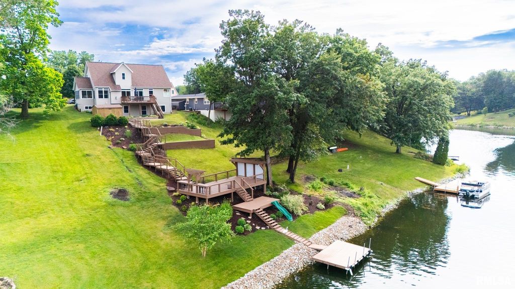 4906 S SIR LIONEL Court, Mapleton, IL 61547