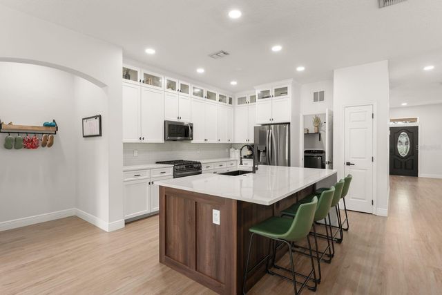 611 BROOKFIELD TERRACE, Deland, FL 32724