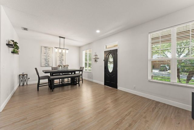 611 BROOKFIELD TERRACE, Deland, FL 32724