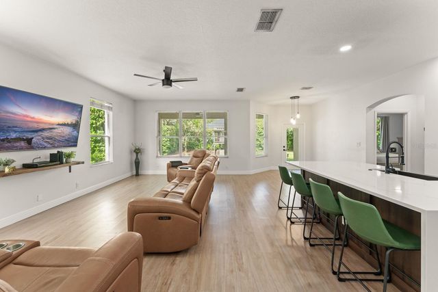 611 BROOKFIELD TERRACE, Deland, FL 32724
