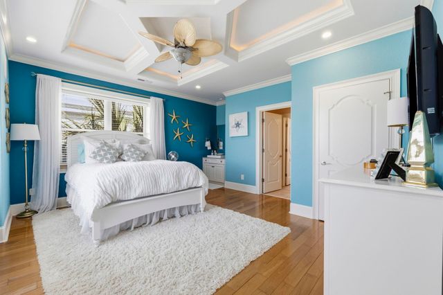 701 Hillside Ave. N, North Myrtle Beach, SC 29582