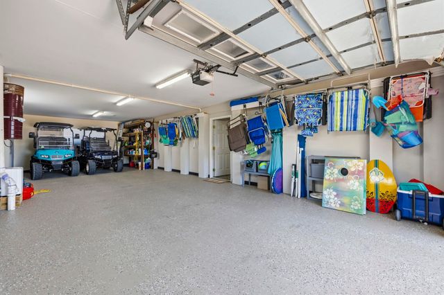 701 Hillside Ave. N, North Myrtle Beach, SC 29582