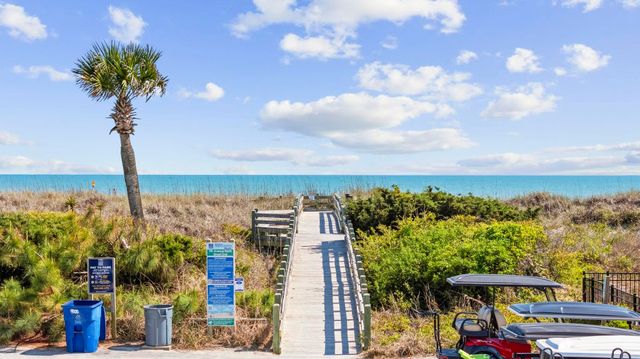 701 Hillside Ave. N, North Myrtle Beach, SC 29582