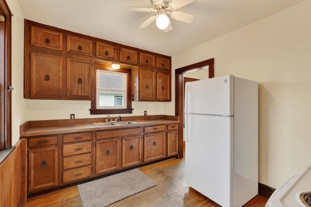 830 MARKET STREET, Nekoosa, WI 54457
