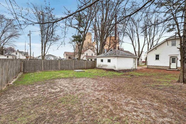 830 MARKET STREET, Nekoosa, WI 54457