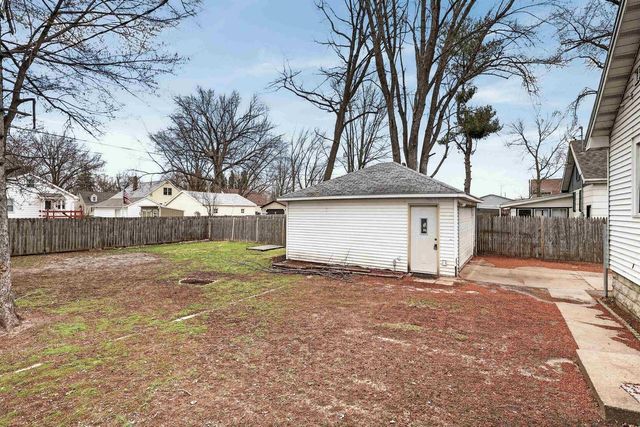 830 MARKET STREET, Nekoosa, WI 54457