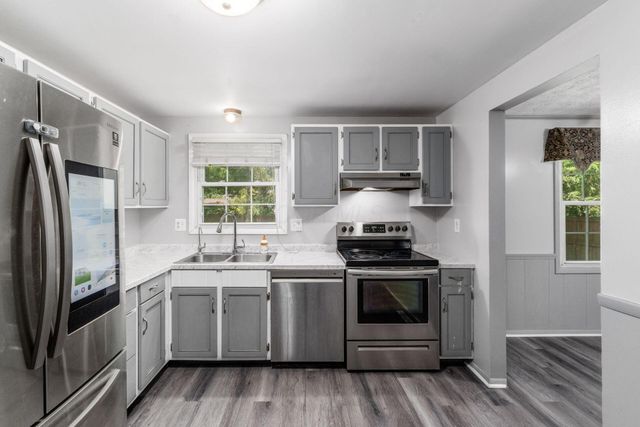 626 Pickerington Hills Drive, Pickerington, OH 43147