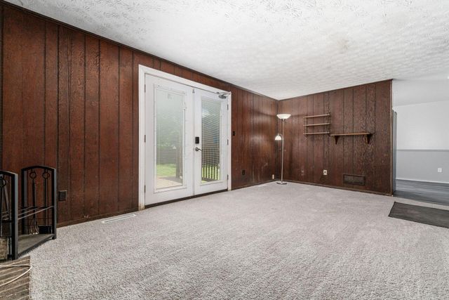626 Pickerington Hills Drive, Pickerington, OH 43147