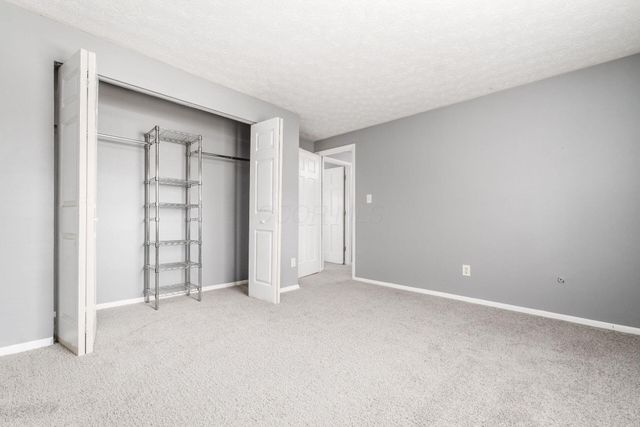626 Pickerington Hills Drive, Pickerington, OH 43147