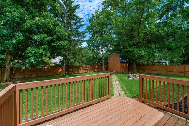 626 Pickerington Hills Drive, Pickerington, OH 43147