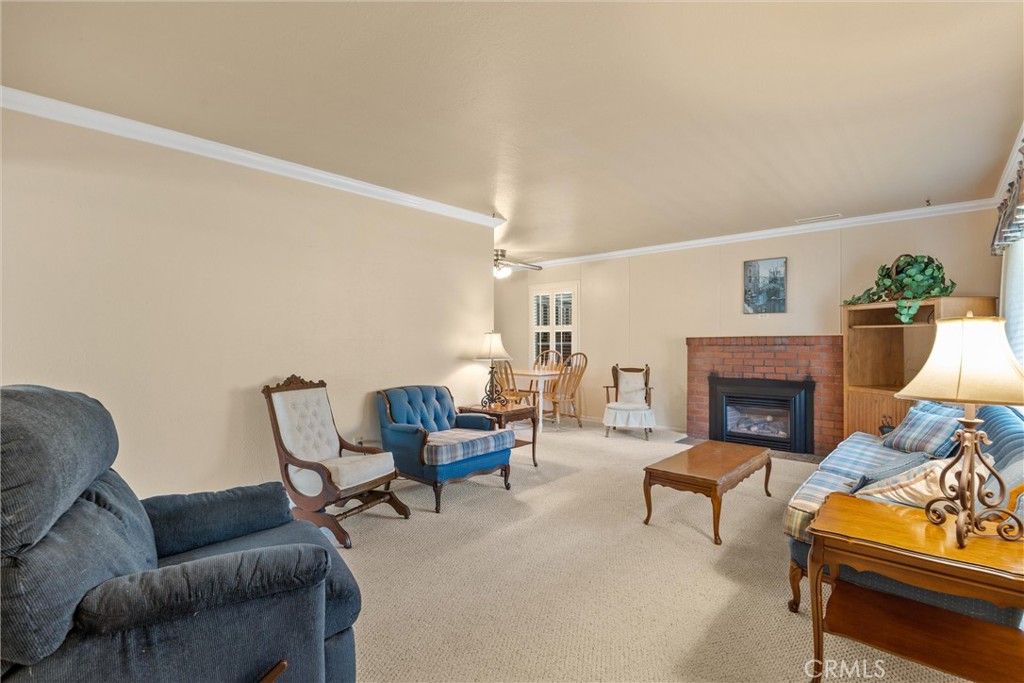 Image 7 of property listing at 33 La Cresenta, Oroville, CA 95965