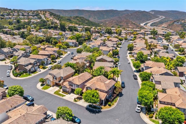21 Baneberry, Aliso Viejo, CA 92656