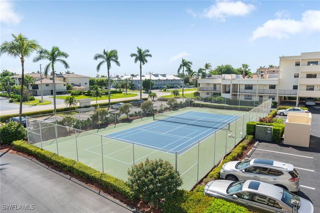 838 W Elkcam CIR 302, Marco Island, FL 34145