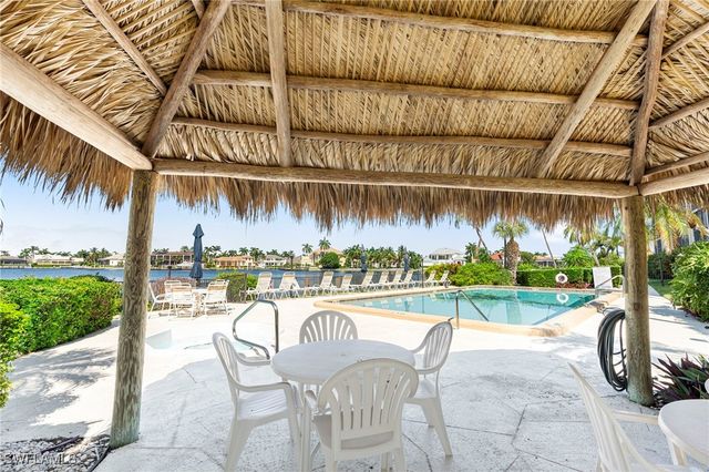 838 W Elkcam CIR 302, Marco Island, FL 34145