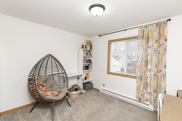 2008 5th Avenue E, West Fargo, ND 58078