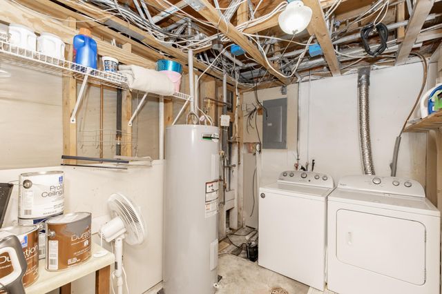 2008 5th Avenue E, West Fargo, ND 58078