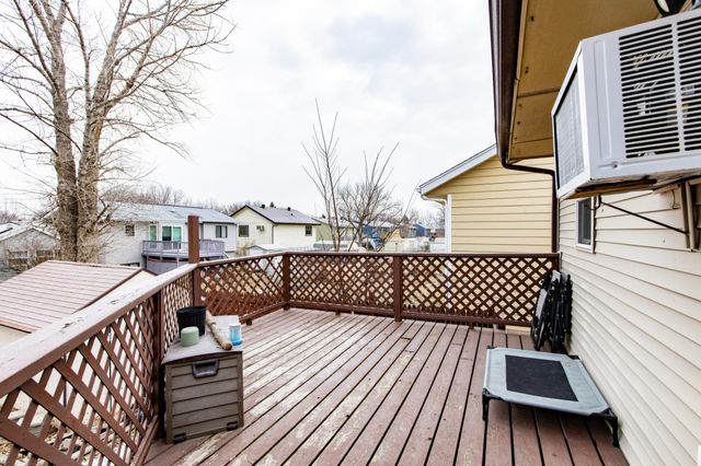 2008 5th Avenue E, West Fargo, ND 58078