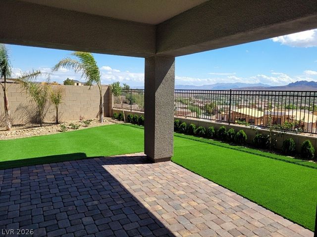 81 Reverie Heights Avenue, Henderson, NV 89011